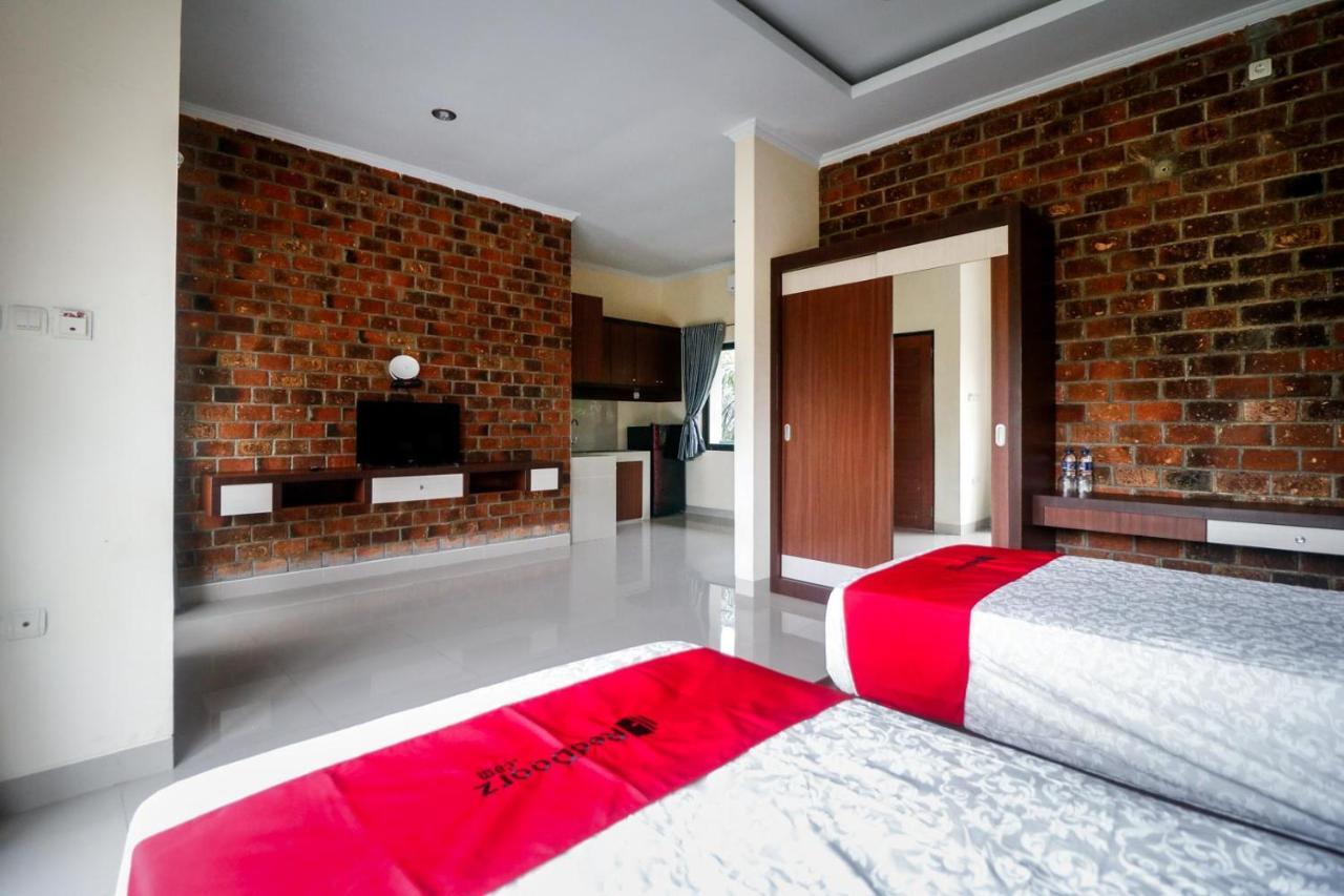 Hotel Reddoorz Near Kualanamu Airport Medan
